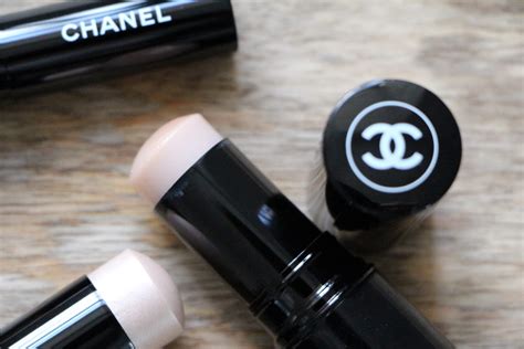 chanel glow stick baume transparent|Chanel baume essentiel transparent review.